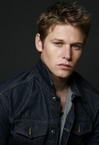 Zach Roerig photo